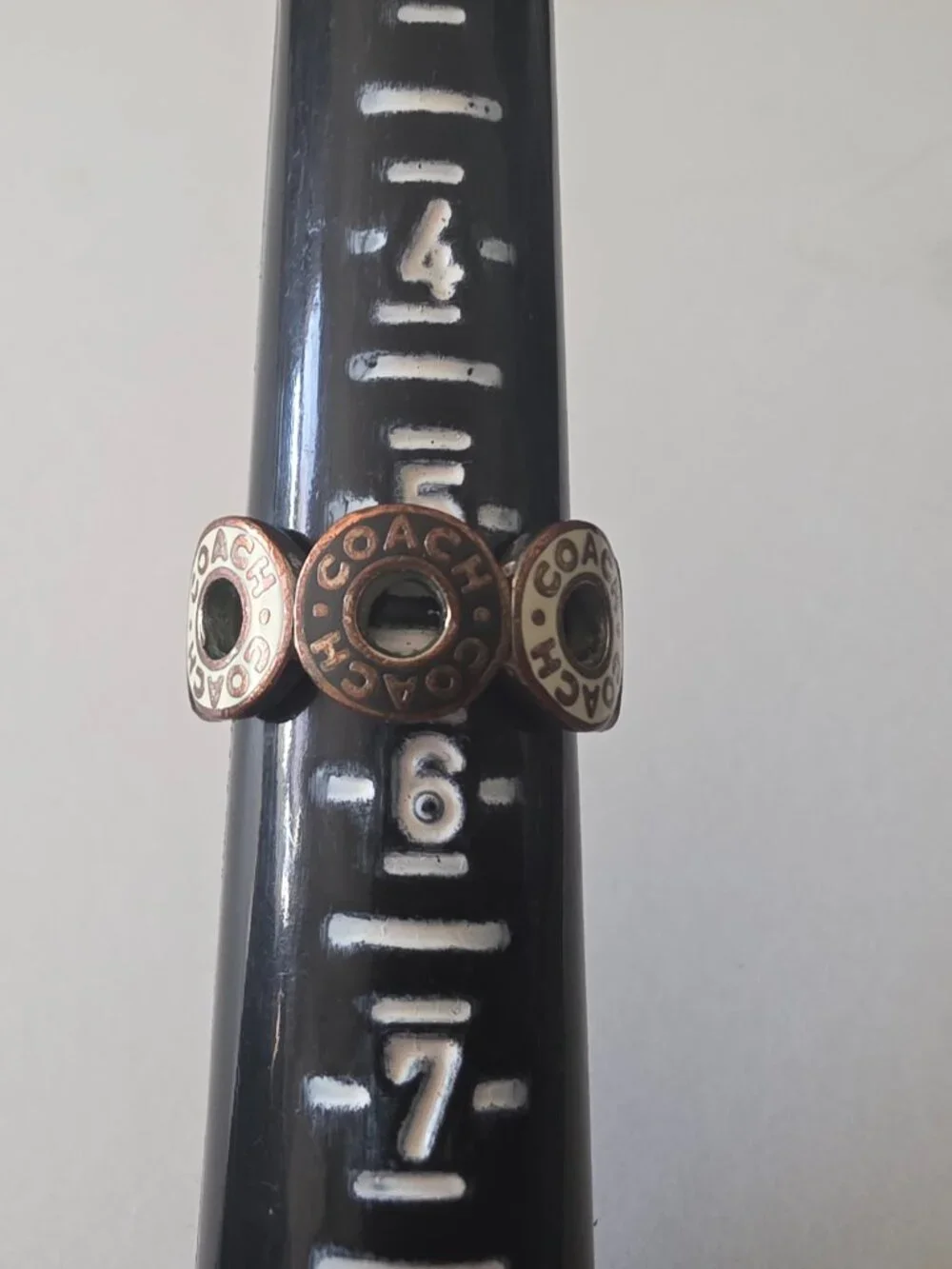 Coach Silver Enamel Circle Ring 5.5